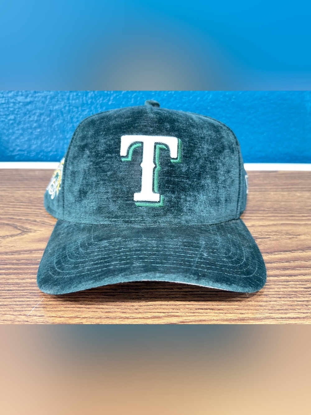 New Era Texas Rangers Plush Chenille 9FORTY A-Frame Snapback Hat Green